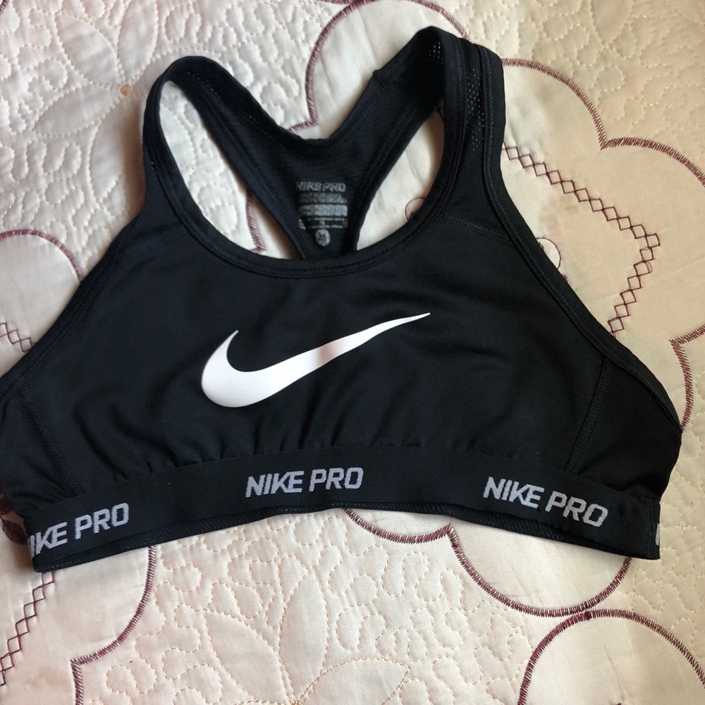 Nike sports bra